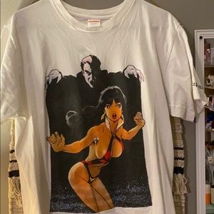 Supreme large vampirella tee